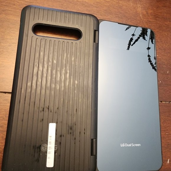 Lg dual screen case - Picture 2 of 4